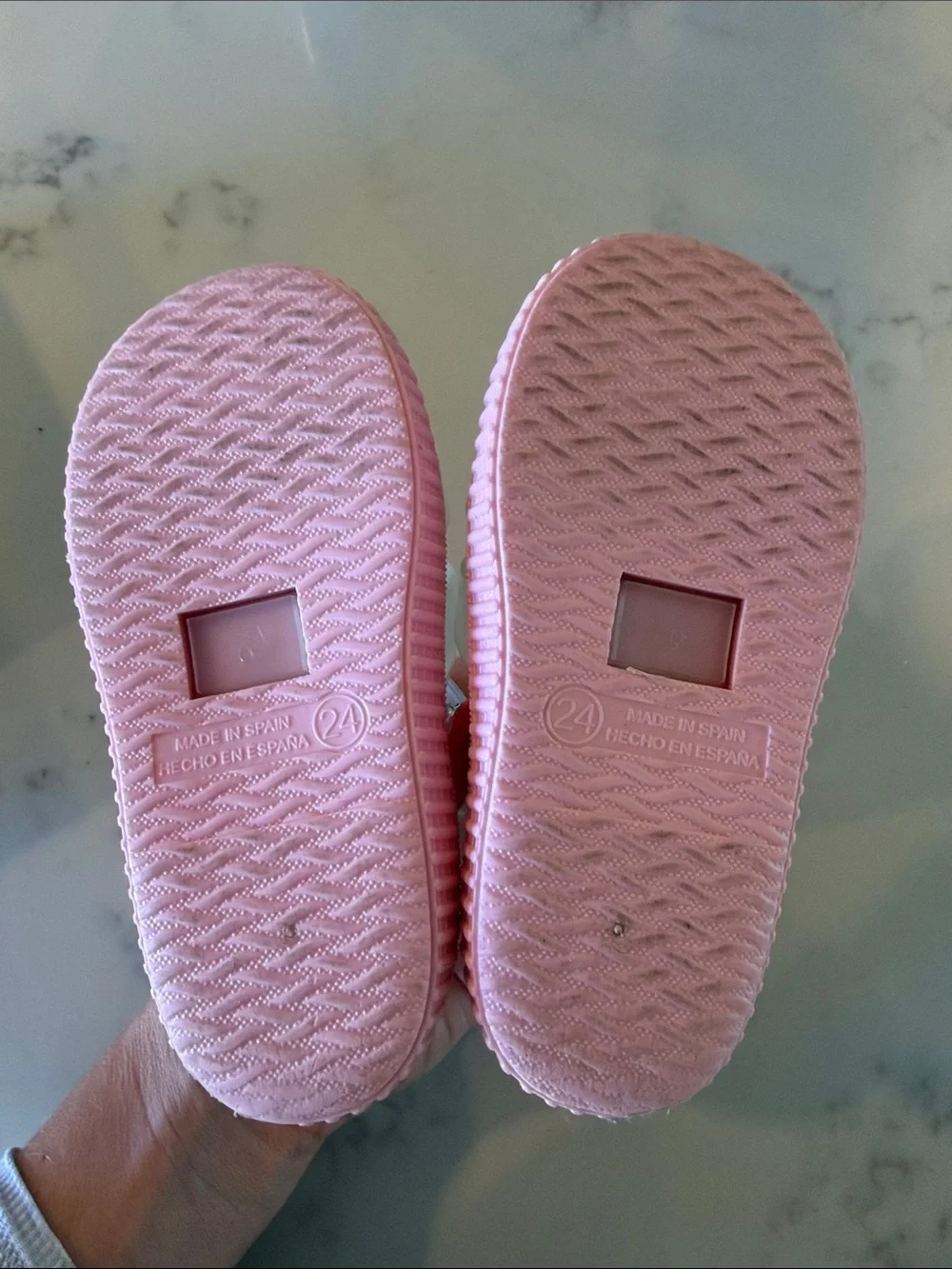 Igor Pink Translucent Jelly Sandals for Kids size 8